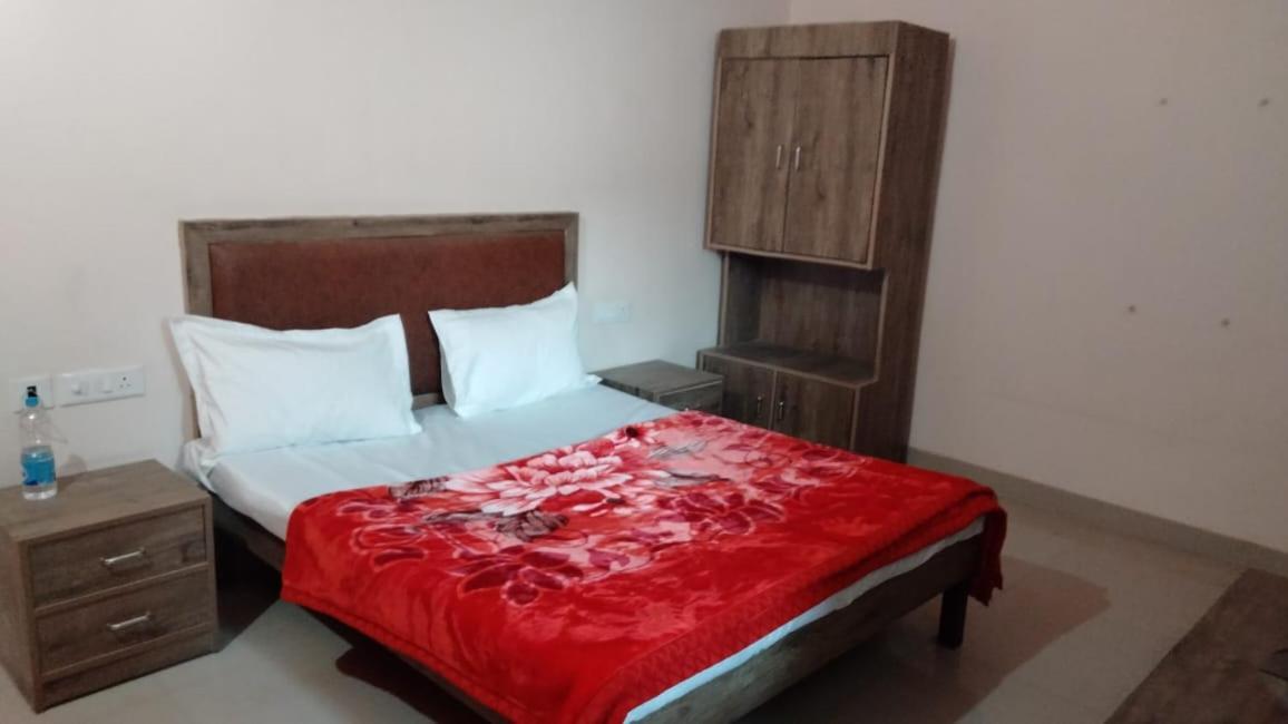 Hotel Diamond Leaf Chandīgarh 객실 사진