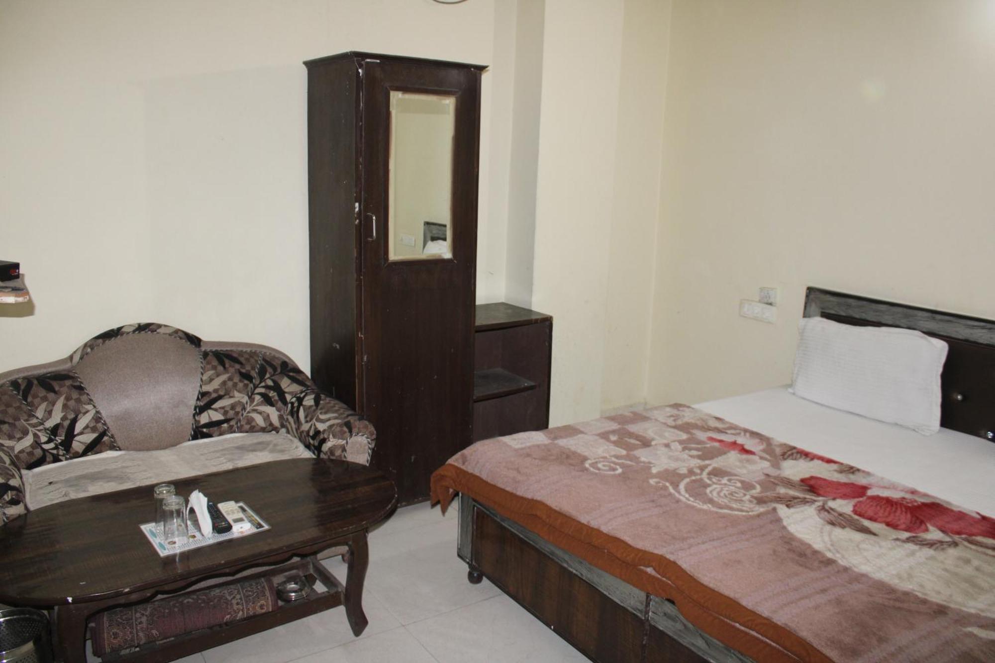 Hotel Diamond Leaf Chandīgarh 외부 사진