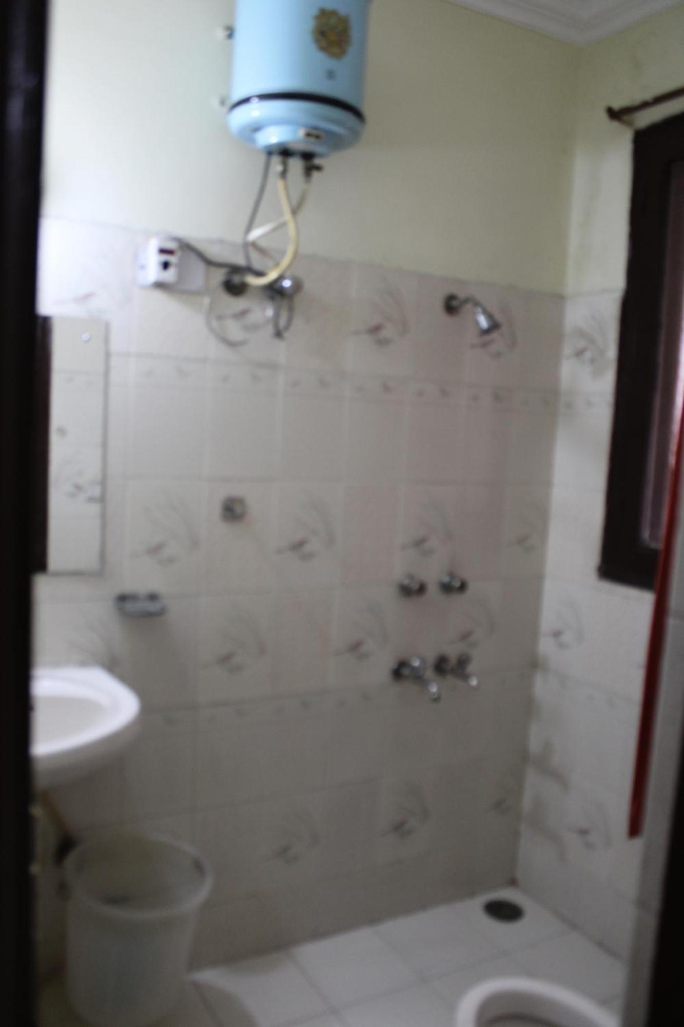 Hotel Diamond Leaf Chandīgarh 외부 사진
