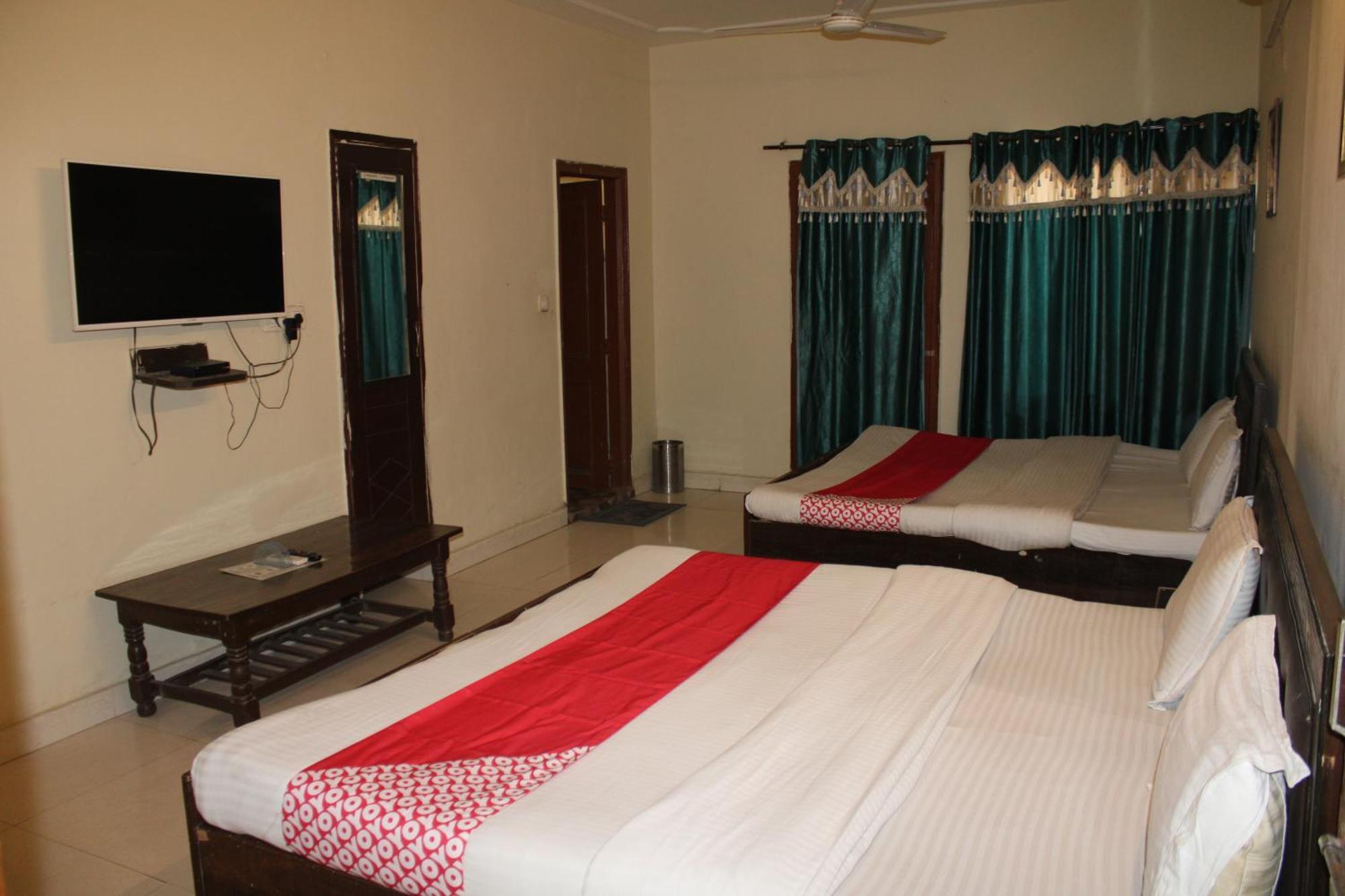 Hotel Diamond Leaf Chandīgarh 외부 사진